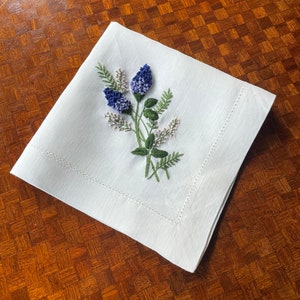 Early Spring Hand Embroidered Linen Dinner Napkins Set of 6, Floral Embroidered Wedding Napkins, Dinner Napkins, Reusable Napkins image 3