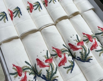 Set di 6 tovagliette e tovaglioli riutilizzabili ricamati a forma di pesce, set da pranzo decorativo in lino,