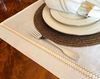 Tovaglioli e tovaglietta da pranzo ricamati in oro di lino, tovaglietta e tovagliolo ricamati in oro, set di tovagliette di lusso, set di decorazioni per tavolo da pranzo di 6