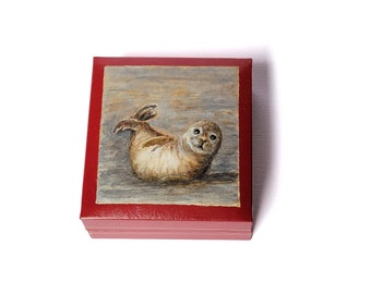 Vintage jewelry box with a hand painted baby seal