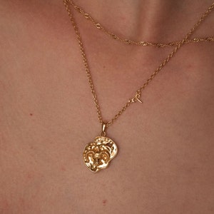 Taurus II Sternzeichen Halskette / Doppelseitiger Anhänger / Sternzeichen Schmuck / Tarot Karte inspiriert / Astrologie Schmuck