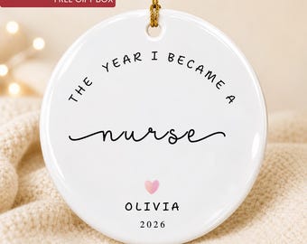 Het jaar waarin ik verpleegkundige werd, gepersonaliseerd ornament voor een nieuwe carrière, verpleegkundigenornament, verpleegkundigencadeau, afstudeercadeau voor verpleegkundigen, afstuderen in de verpleegkunde