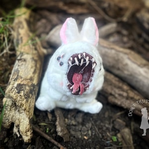 Bitey  - creepy monster bunny | horror rabbit, creepy teddy, creepy doll, creepy cute, horror toy | Don&#39;t Trust Dolls DTD-0948