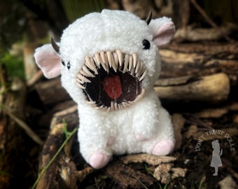 Little Lamb  - creepy creature lamb | horror lamb, creepy teddy, creepy doll, creepy cute, horror toy | Don't Trust Dolls DTD-0866