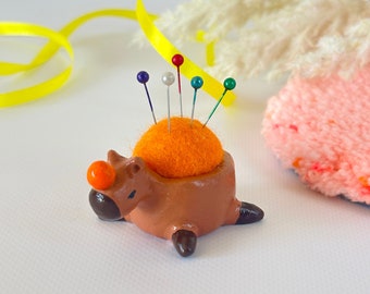 Capybara pincushion Handmade clay capy with wool ball Cute animal pin cushion Sewing gift ideas Needlework accessories Capybara lover gift