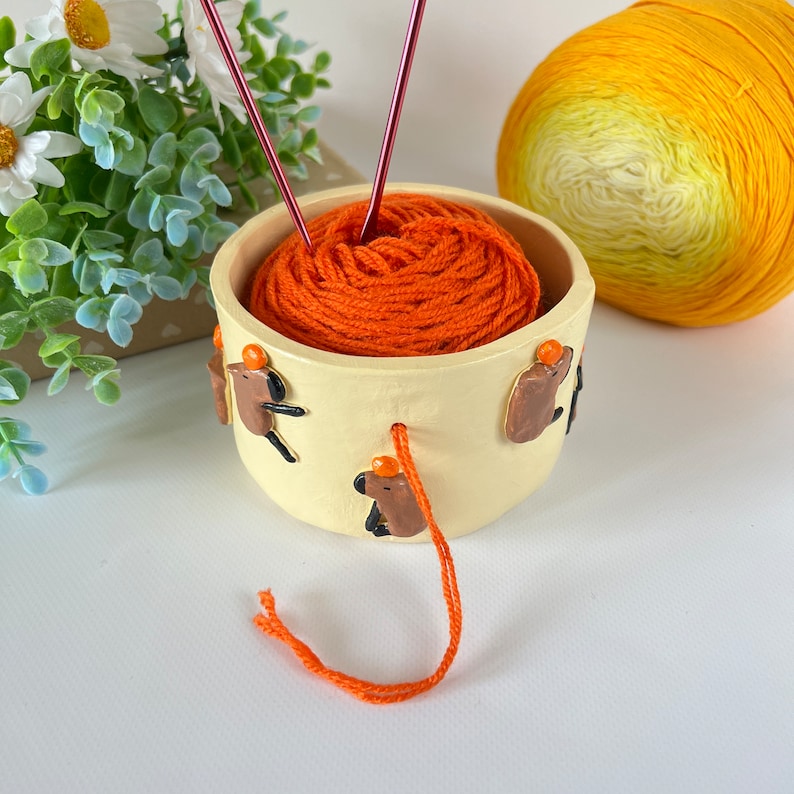 Small cute capybara crochet yarn bowl Handmade clay knitting bowl for yarn Crochet yarn holder Gift for knitter Capybara lover image 2
