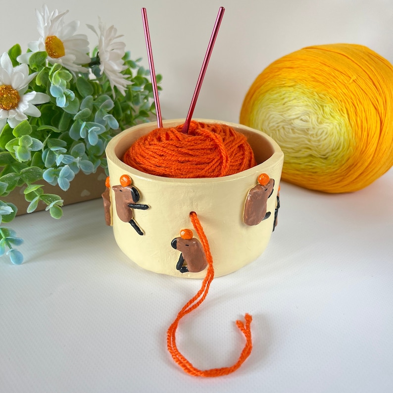 Small cute capybara crochet yarn bowl Handmade clay knitting bowl for yarn Crochet yarn holder Gift for knitter Capybara lover image 1