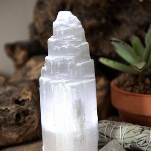 Selenite Lamp - Selenite Crystal Lamp - Selenite Crystal Tower Home Decor For Cleansing and Charging Your Space and Healing Crystals
