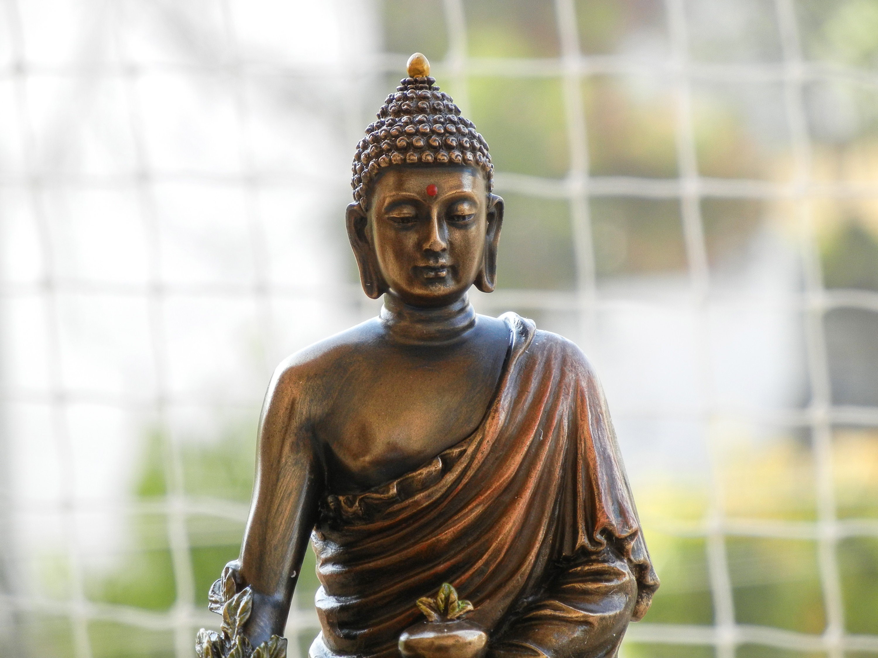 宜興紫砂観音菩薩像の彫刻 文房具 茶道具  極細工 装飾品 現代工芸品 美術品 宜興紫砂観音菩薩像の彫刻 文房具 茶道具 極細工 装飾品 現代工芸品