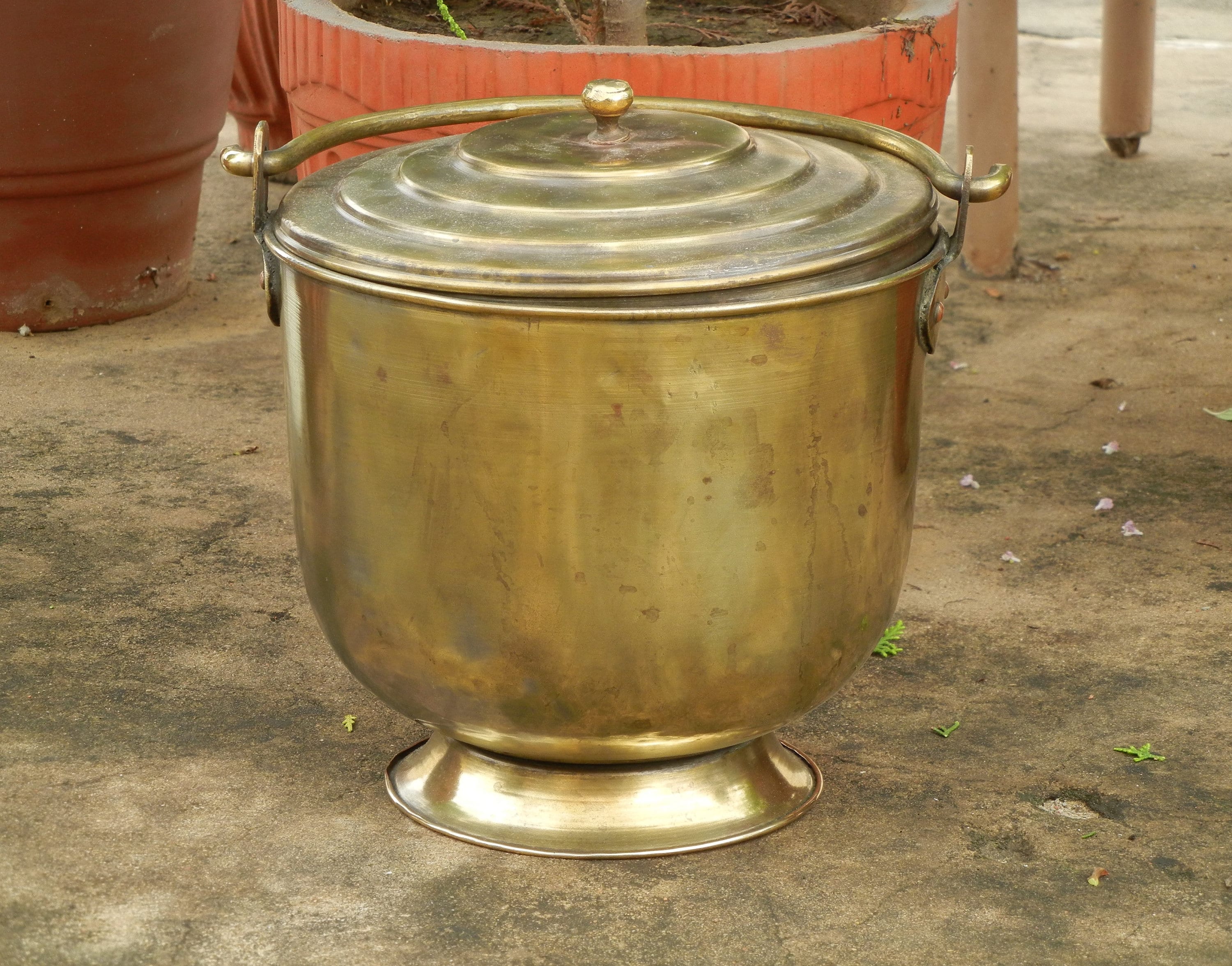 Old Vintage Brass Ice Bucket With Handle Barware Home Decor Etsy