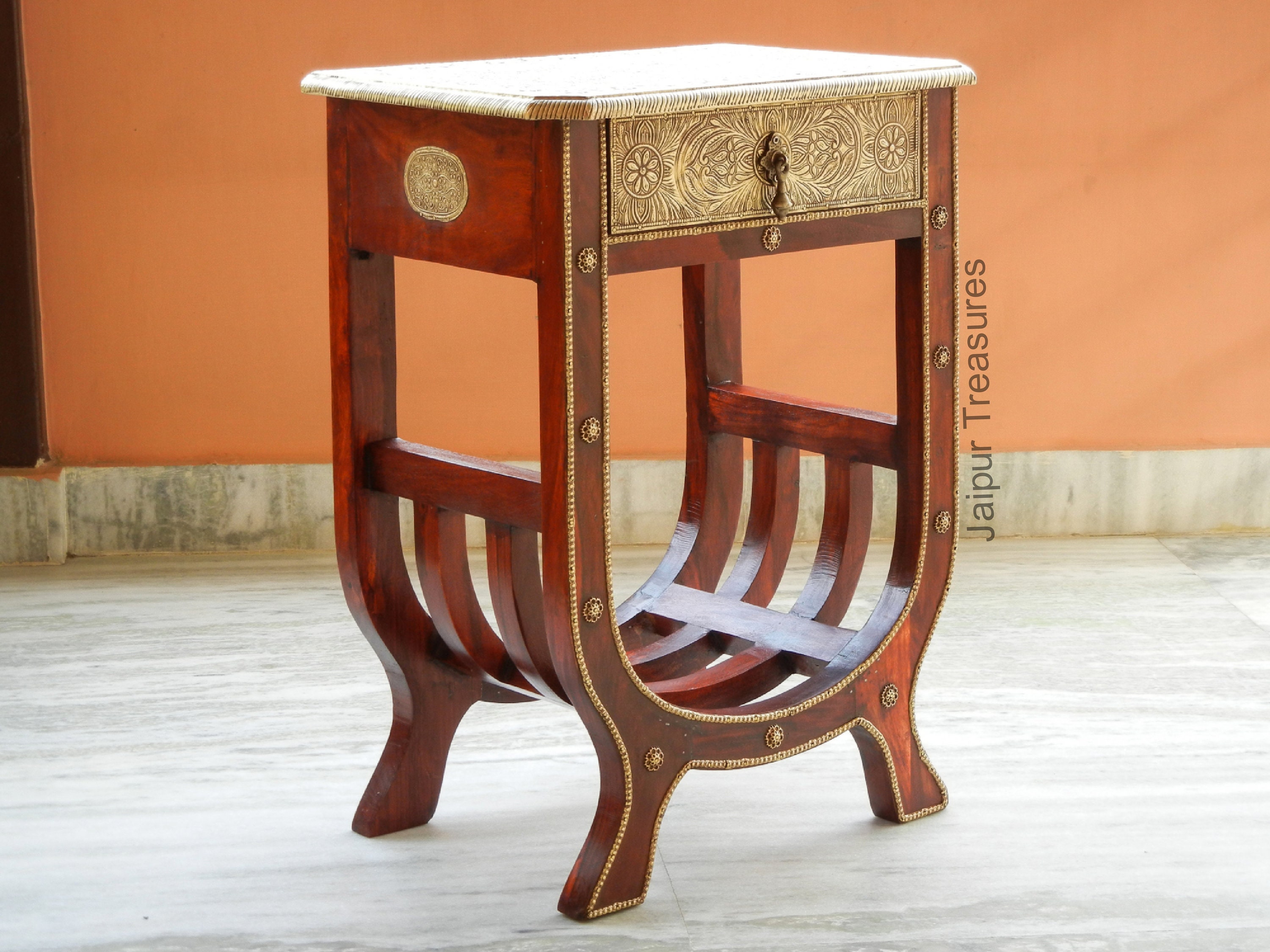 Mesita de madera y latón cofre de cajón muebles pequeños con | Etsy