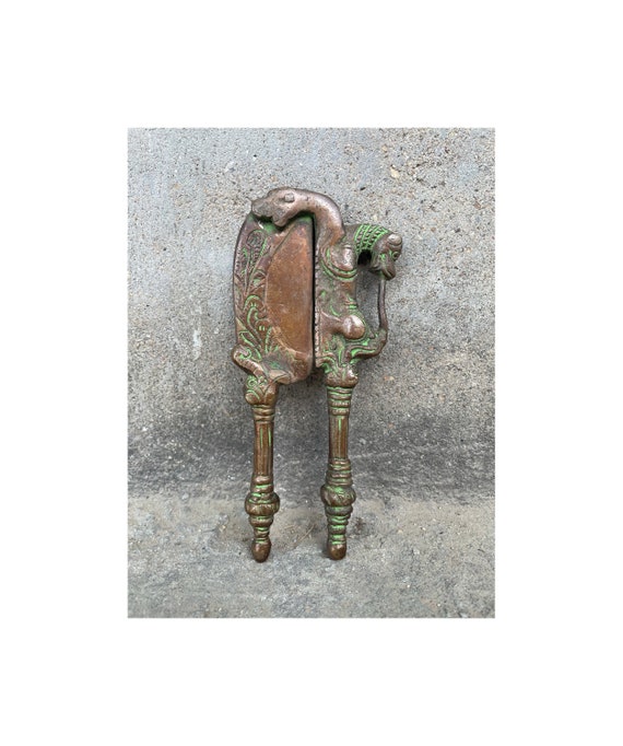 Vintage Brass Pickle Dish From Rajasthan - Ca 1920 Vintage Brass Pickle Dish From Rajasthan - Ca 1920