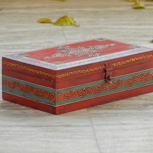 Gemalte Holzkiste, Aufbewahrung, Schmuck Organizer, Schreibtisch Organizer, Indischer ethnischer Stil, handgefertigt, handbemalt