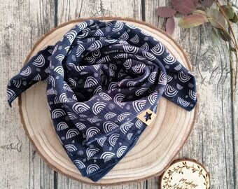 Neckerchief muslin cloth for babies and toddlers in dark blue with white rainbows 50 x 50 cm wearable from 5 months to 4 years.