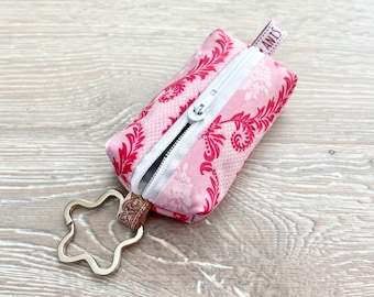 Keychain, bag, key case, mini purse, small purse, bag, key bag, gift, pink, ornaments, oilcloth