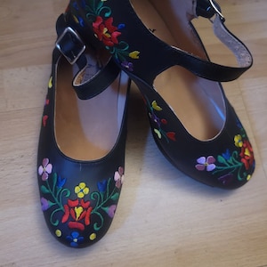 Embroidered Dancing Shoes (limited size and color) flower embroidery options are complete gold or multicolor