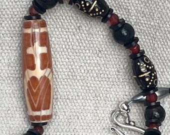 Colar de contas Dzi de cornalina – Padrão Vaso de Néctar, Obsidiana, Prata de Lei