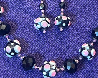Conjunto de colar e brincos rosa "Raised Eye" + Jato Antigo - CONJUNTO PARA EVENTOS/FESTAS