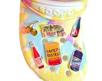 En La Bodega - Latinx Shoe Charms Pack