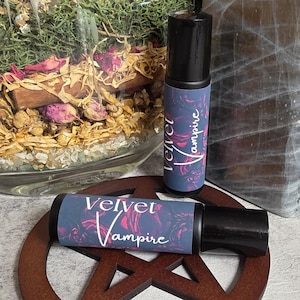 Velvet Vampire Fragrance Oil - Perfume Oil - Witchcraft - Scented