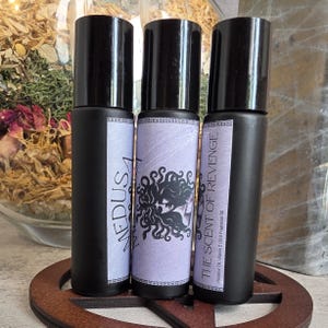 Medusa- The Scent of Revenge Fragrance Oil - Perfume Oil - Witchcraft - Scented