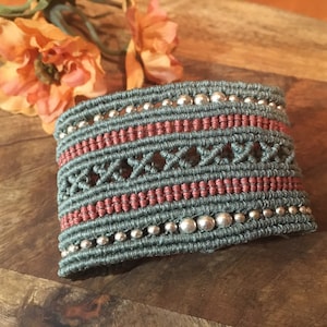 Macrame Cuff Bracelet, Macrame Wristband, Macrame Bracelet, Boho Jewelry, Tribal Jewelry, Hippie Bracelet, Macrame Jewelry