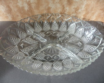 Glass bowl with four compartments