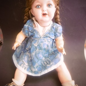 Antique baby doll with baby noise from Heubach Köppelsdorf