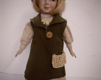 Encantadora muñeca con cabeza de porcelana con aspecto de cabaña vintage (en el stand), Ho Mai