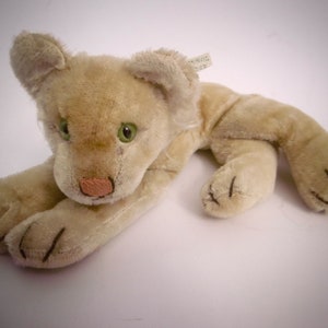 Brinquedo de pelúcia fofo da STEIFF: &quot;Jovem leão Molly&quot;, retrô - raro!!!