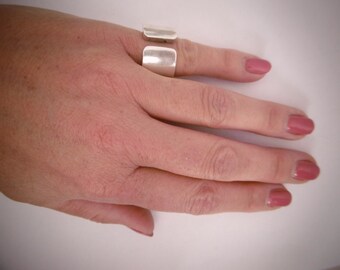 Beeindruckender schwerer Statement Ring, vorne offen, 925er Silber, Ø ca. 17 mm