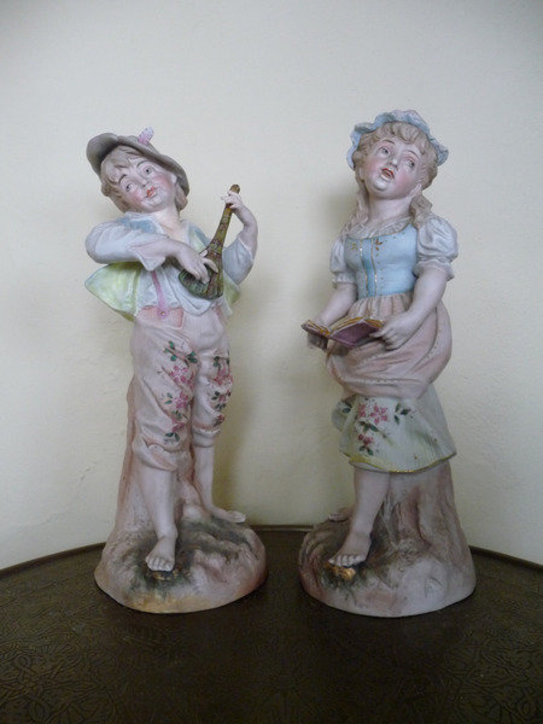 | CATALOG WEB PLUS ・ ・SHEPHERDESS・高さ２１cm・１９８７年・ エグゼクティブチェア 05-230 | MA-08 | 置物