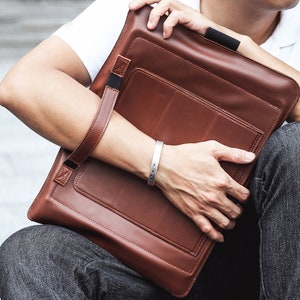 Multifunctionele Laptop Case Stand Set van 5| Laptop sleeve/cover/bag/bureaumat met handvat, 13,3'' computertas, volnerfleer, vrouwen, mannen