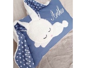 Kissen mit Name/ Namenskissen blau/Babykissen mit Namen/Kissen mit Hase/Kissen mit Namen/Hasenkissen/Kinder Kuschelkissen/Flauschrückseite