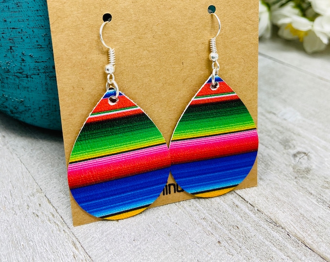 Serape Print Themed Teardrop Shaped Dangle Earrings