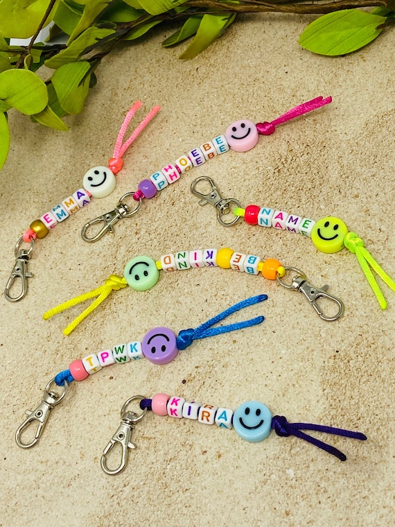 Custom Beaded Name Keychain, Smiley Face Key Chain, Custom Name Keychain, Beaded Keychain, Simple Key Chain, Charm Accessory, Christmas Gift