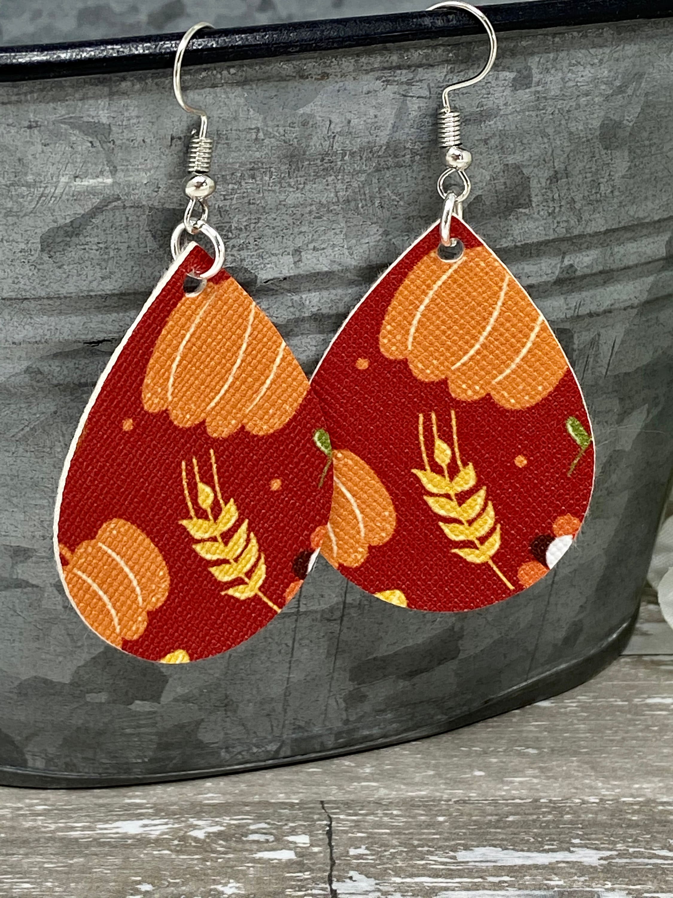 Fall Earrings, Fall Themed Earring, Thanksgiving Earrings, Holiday