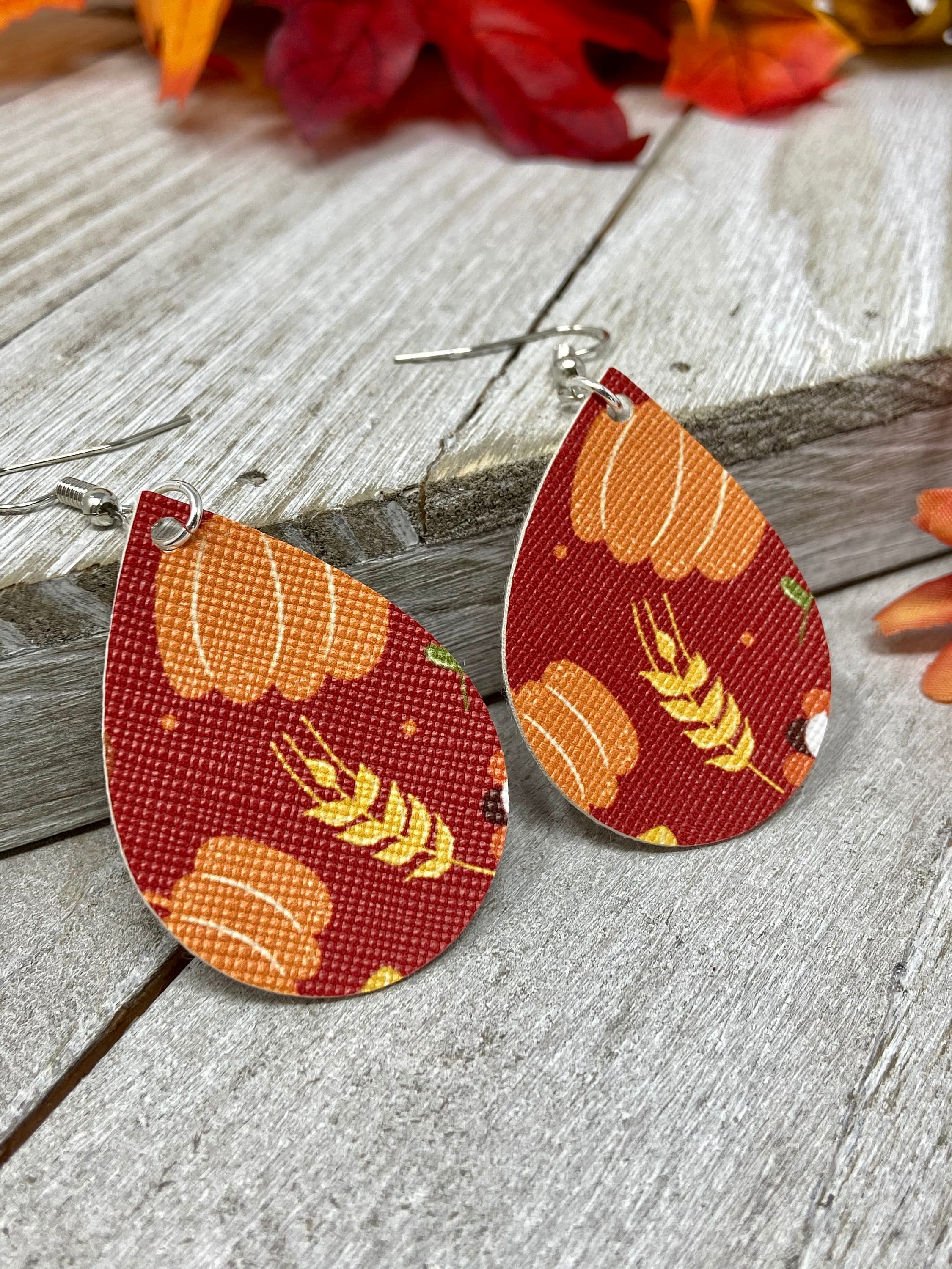 Fall Earrings, Fall Themed Earring, Thanksgiving Earrings, Holiday