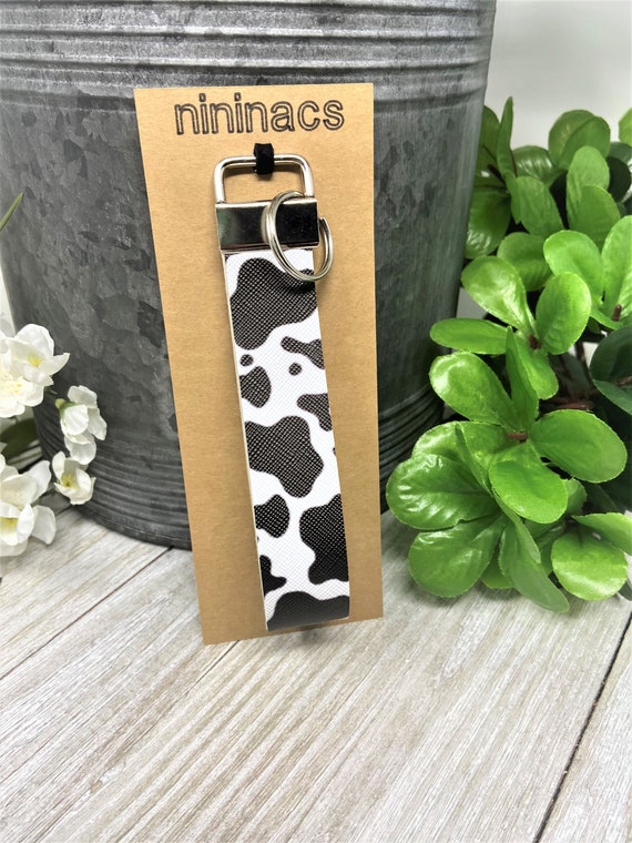 Cow Key Chain, Key Chain, Wristlet, Key Fob, Key Chain Wristlet, Wristlet Strap for Key, Faux Leather Key Chain, Cow Print, Cow Lovers, Gift
