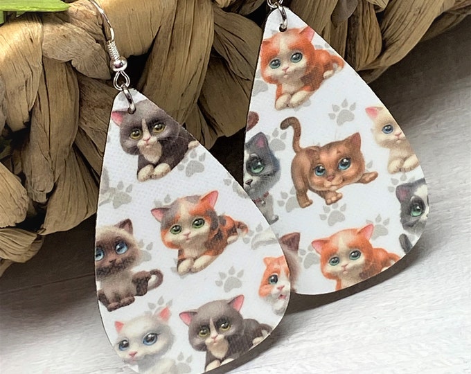 Cat Themed Teardrop Shaped Dangle Earrings