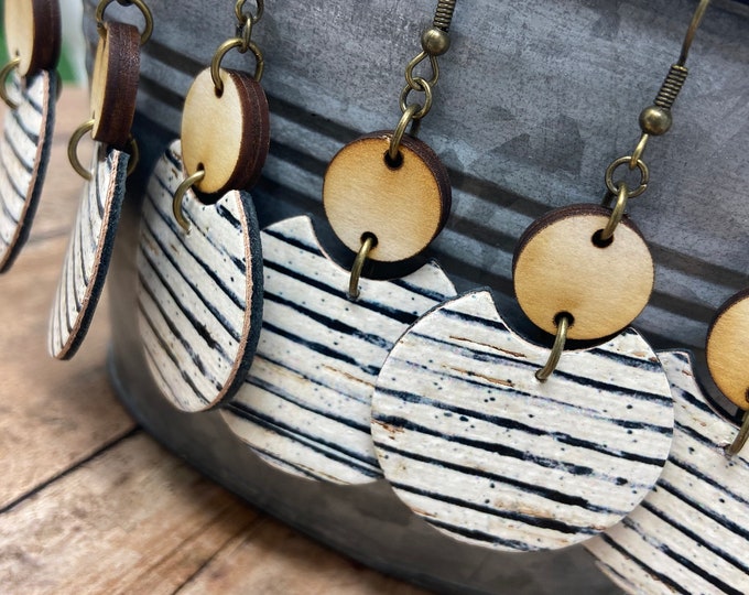 Striped Vintage Round Earrings