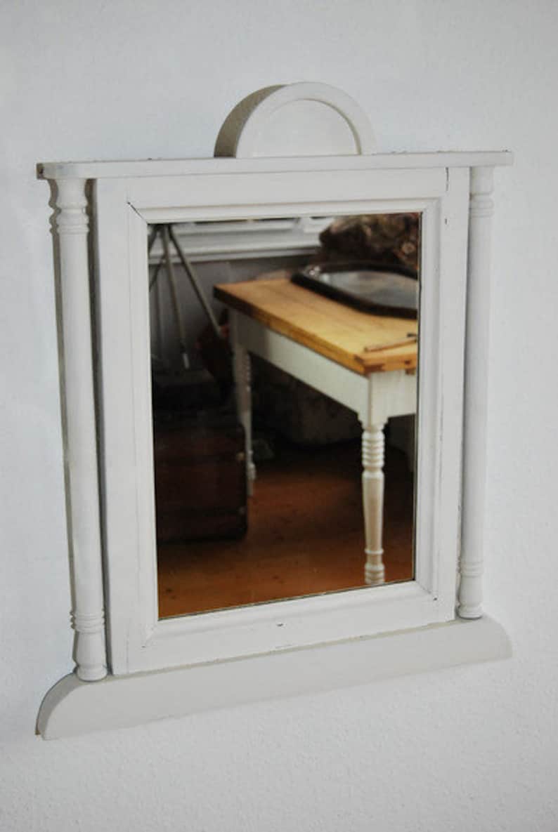 Toller alter Spiegel mit Säulen | Etsy