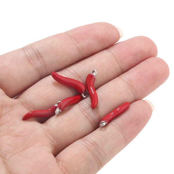 10pcs Acier inoxydable émail émail Poivre Rouge charme pour bijoux Fabrication Chili Charms Mode Collier Pendentif Artisanat Découvertes