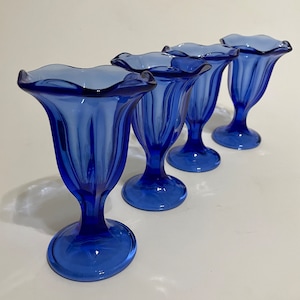 Fountainware Cobalt Blue Sundae Glass by Anchor Hocking  Set of 4