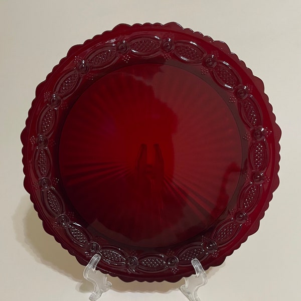 Avon Ruby Red Cape Cod Collection 10 3/4" Dinner Plate