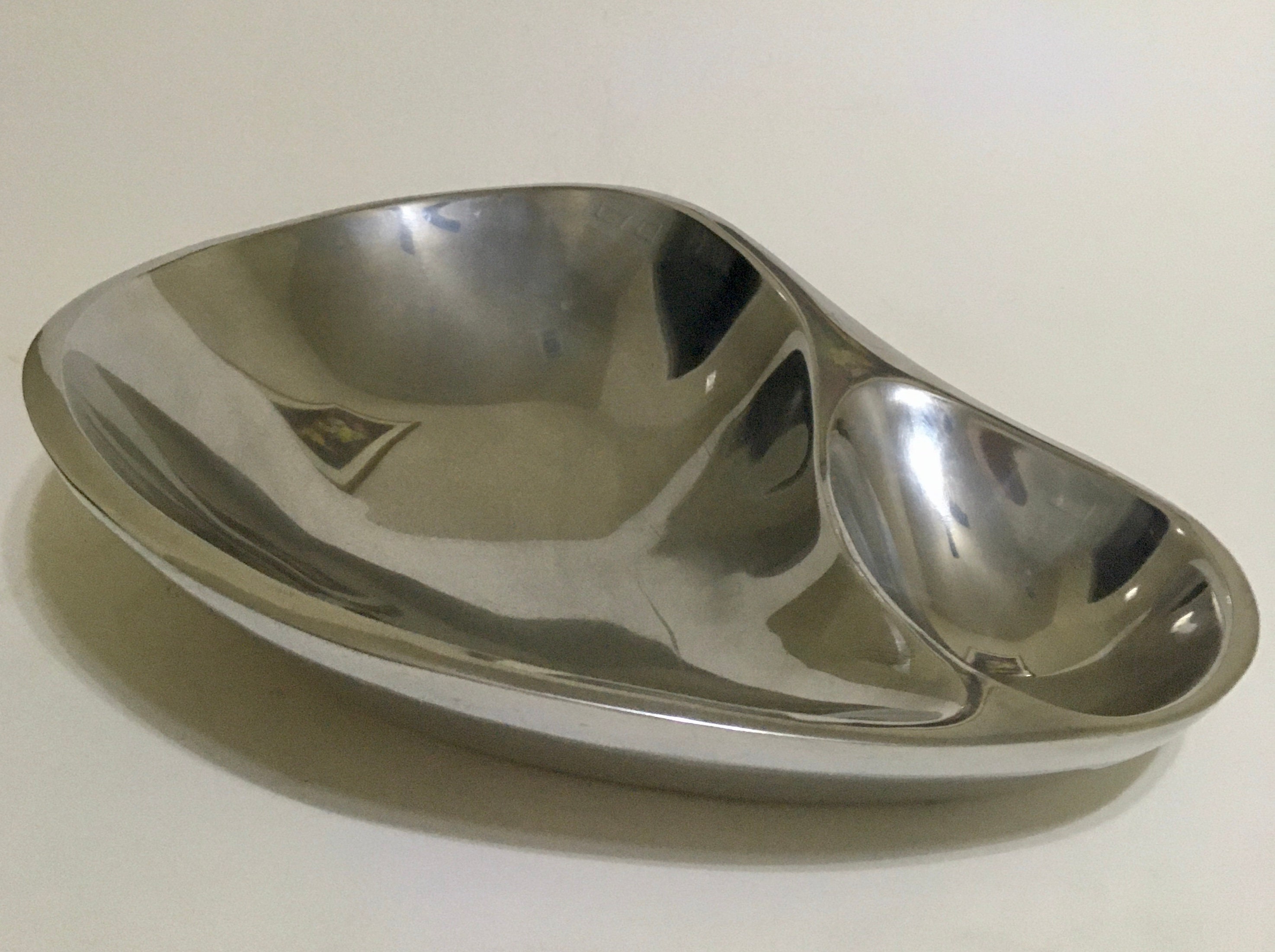 Nambe 560 Chip and Dip or Shrimp and Sauce Bowl 14x10x2.75