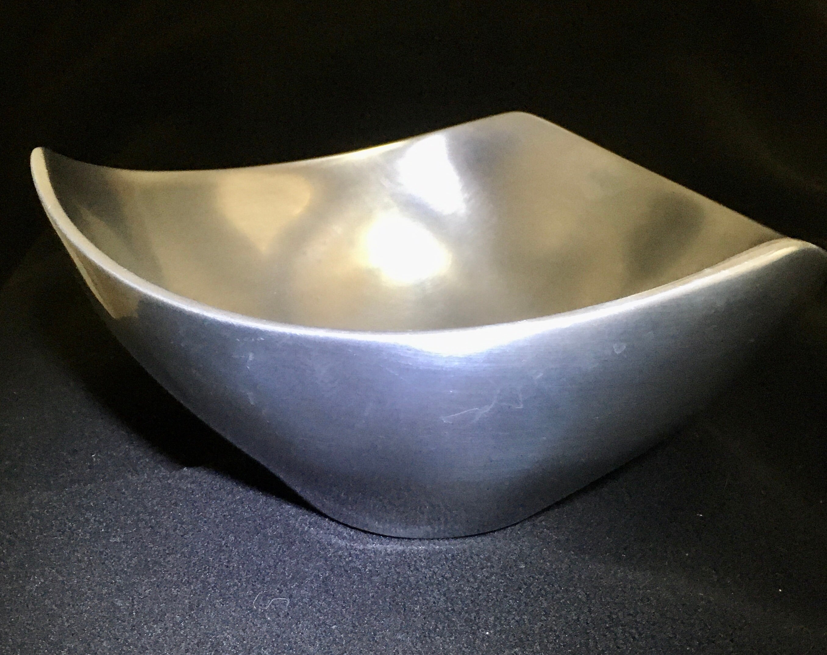 Nambe' TriCorner Bowl 528 11 x 5 Design by Richard K. Thomas 1967