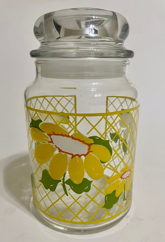 Yellow Daisy Lidded Jar 7"