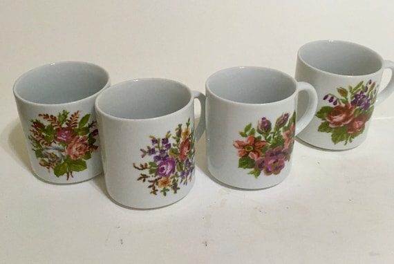 Bareuther Waldsassen 272 Floral Mugs Set of Four