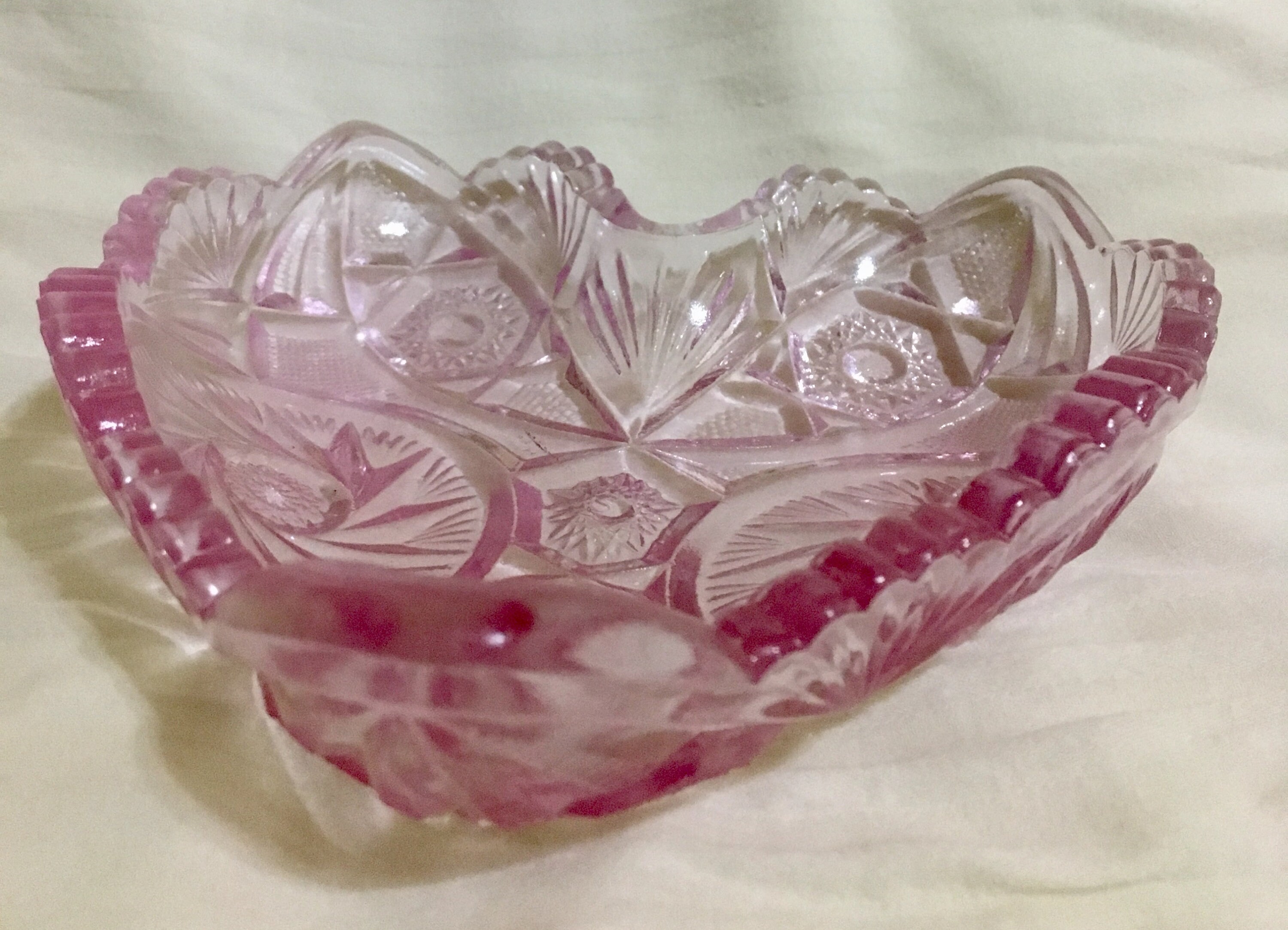 L E Smith Pink Heart Dish, Pinwheel Pressed Glass Design